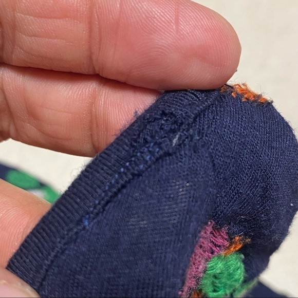 Kellen Embroidered Tank Top Size Medium - Picture 13 of 13